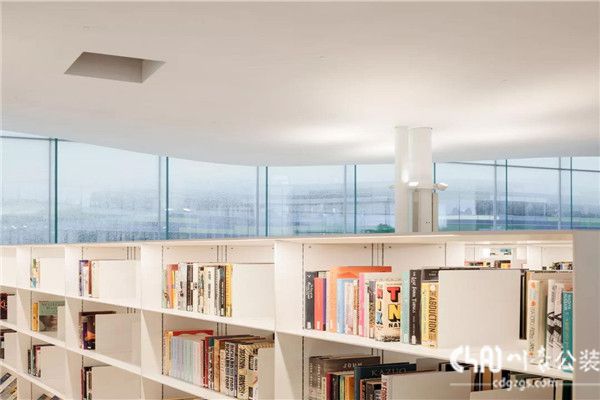 图书馆设计效果图书架